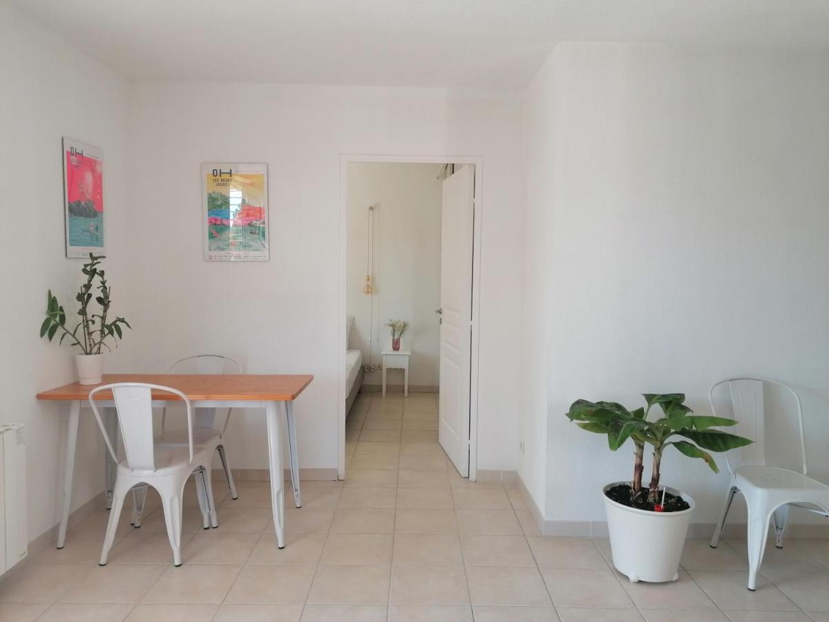 Marseille : Joli T2 Mer Et Collines + Terrasse Bagian luar foto